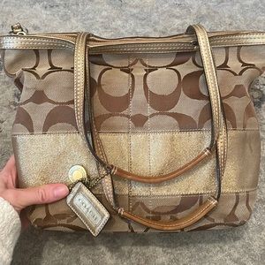Vintage coach shoulder bag